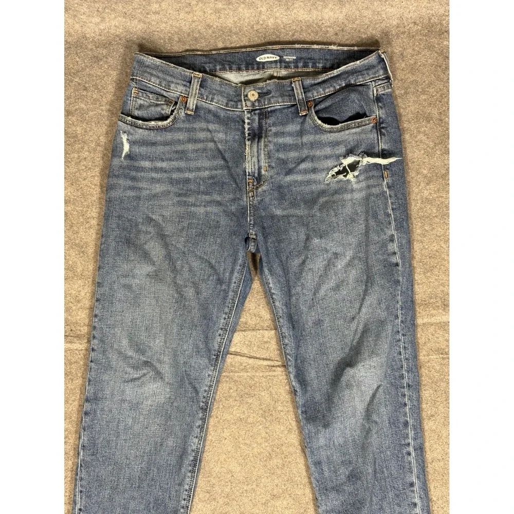 Old Navy Boyfriend Mid-Rise Distressed Jeans Medium‎ Wash Women Size 2 1166